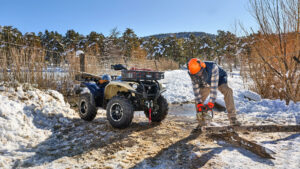 2026-Yamaha-YFM700FWBD-S-EU-Desert_Tan_Midnight_Blue-Static-003-03